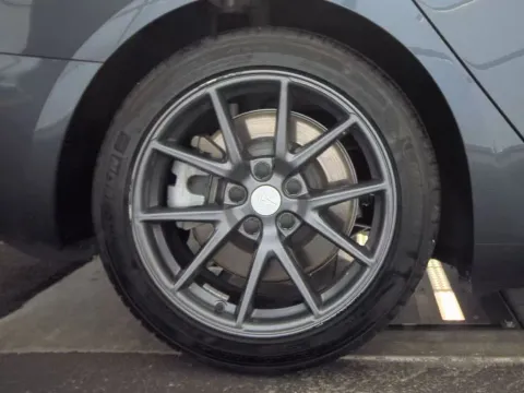 More photos of 2023 Tesla Model 3 at Clement Supercenter, MO
