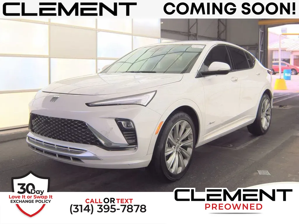 White 2024 Buick Envista Avenir for sale in St. Charles, MO