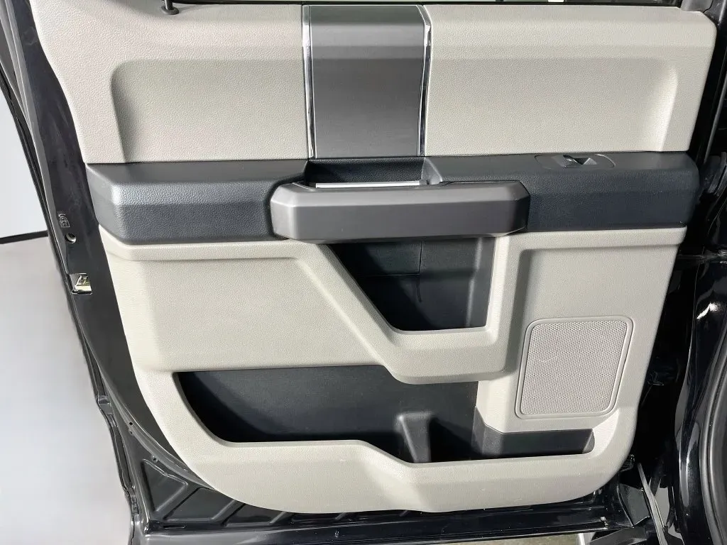 Ford F-150 photo 27