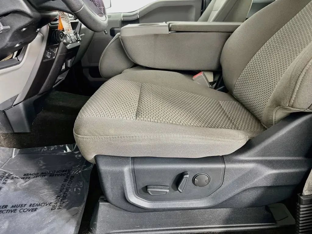 Ford F-150 photo 24