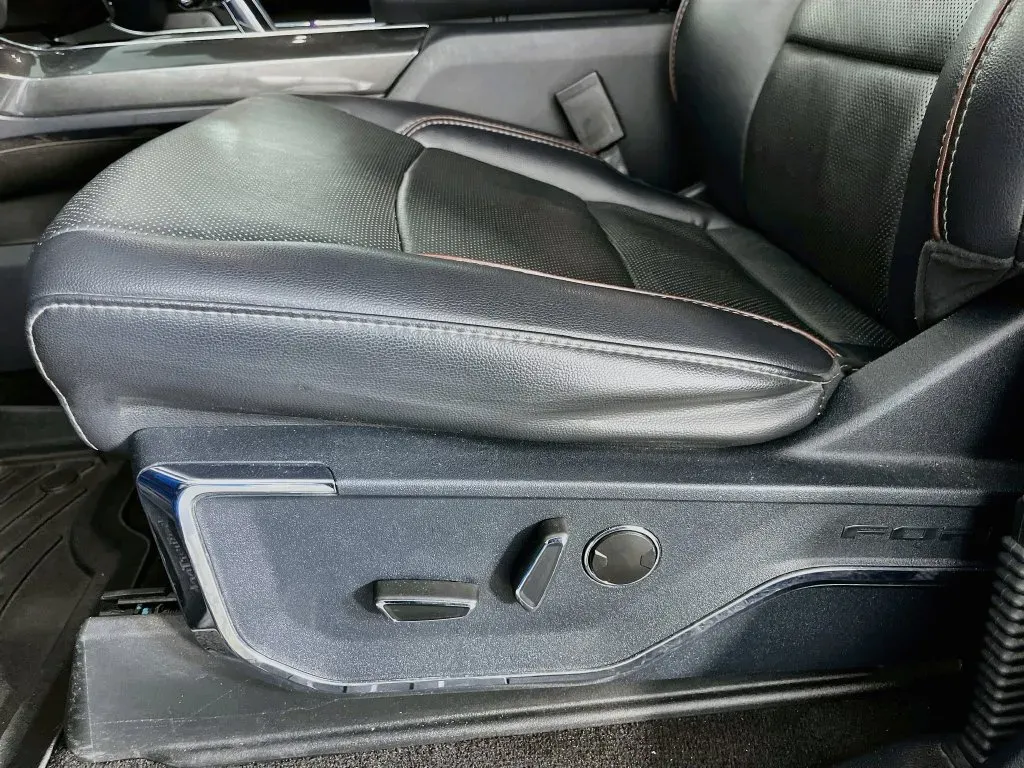 Ford F-150 photo 29