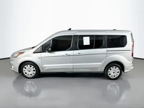 More photos of 2022 Ford Transit Connect XLT at Clement Supercenter, MO