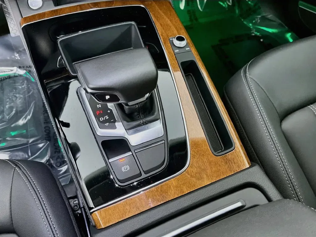 Audi Q5 photo 21