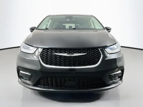 Photos of 2023 Chrysler Pacifica Touring L for sale in St. Charles, MO at Clement Supercenter