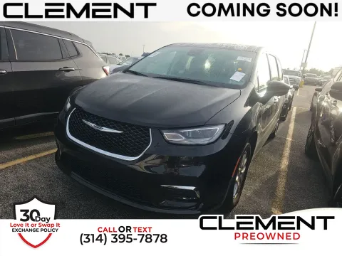 Black 2023 Chrysler Pacifica Touring L for sale in St. Charles, MO