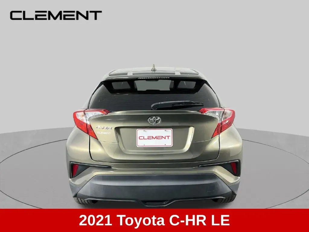 Toyota C-HR photo 7