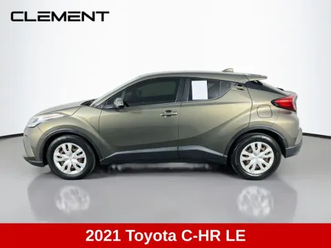 More photos of 2021 Toyota C-HR LE at Clement Supercenter, MO