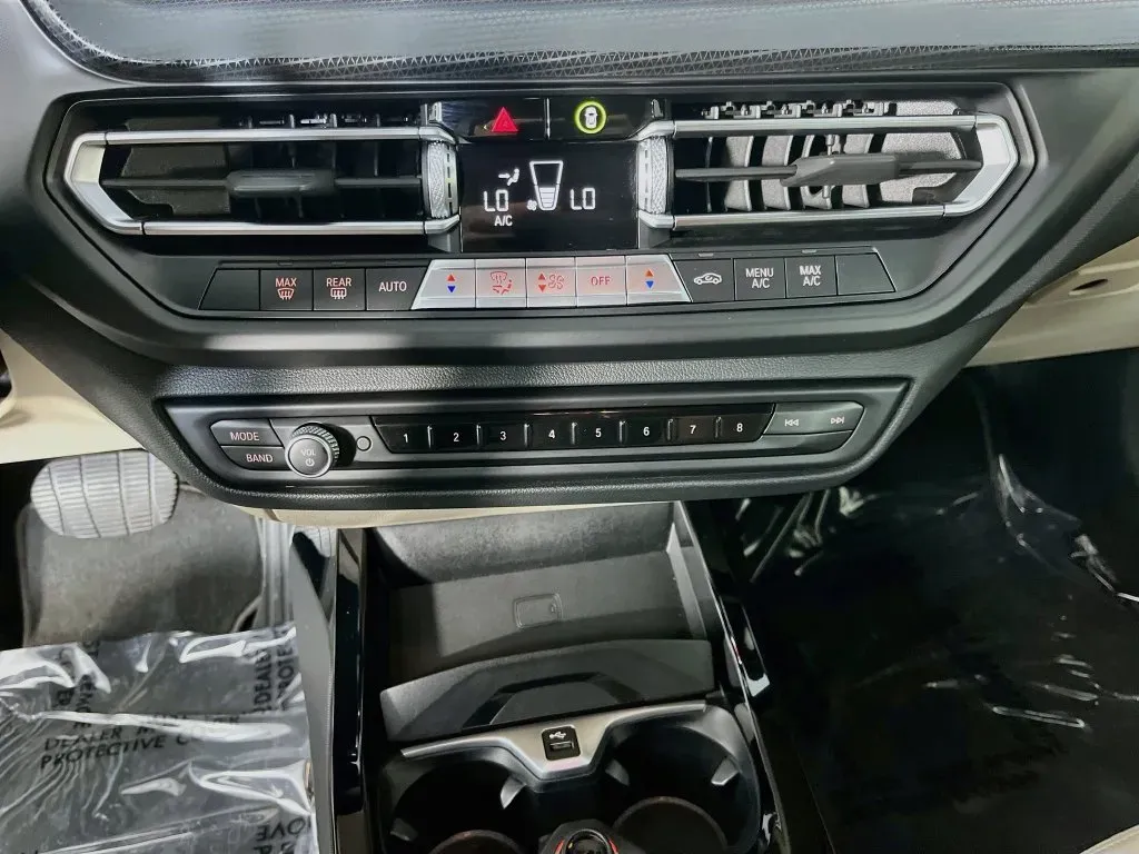 BMW 2 Series photo 20