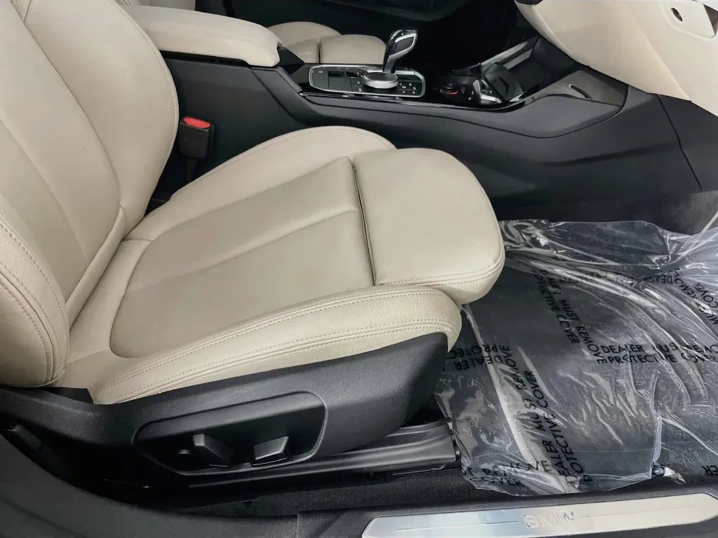 BMW 2 Series photo 34