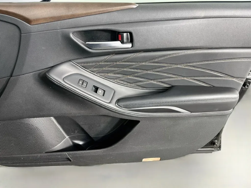 Toyota Avalon photo 37
