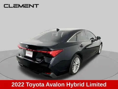More photos of 2022 Toyota Avalon Hybrid Limited at Clement Supercenter, MO