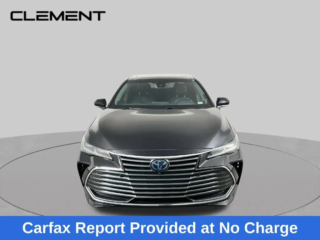 Toyota Avalon photo 2