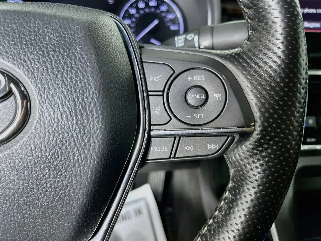 Toyota Avalon photo 15