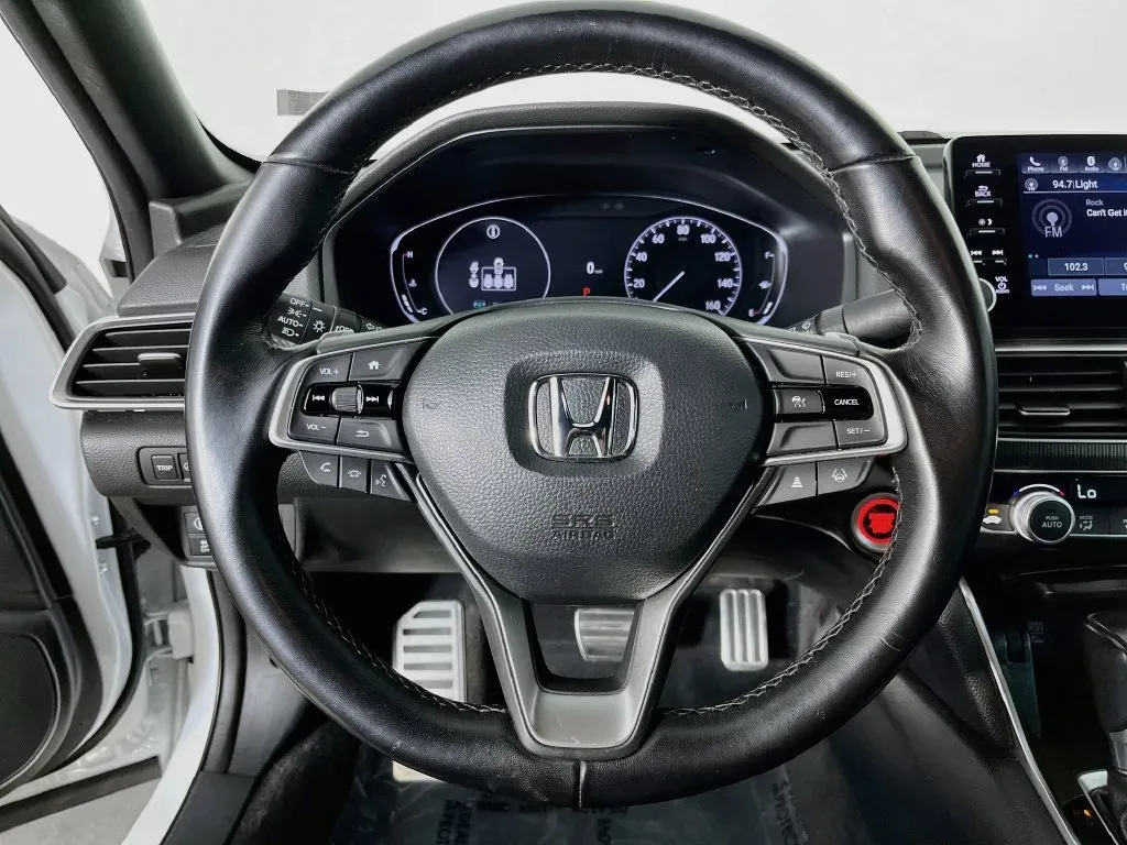 Honda Accord photo 13