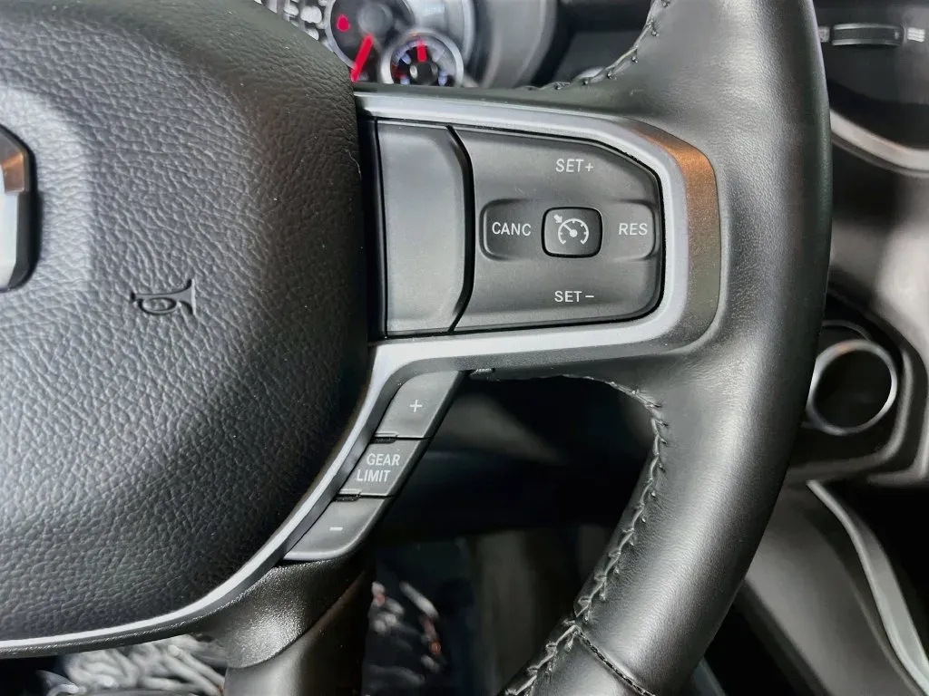 Ram 1500 photo 16