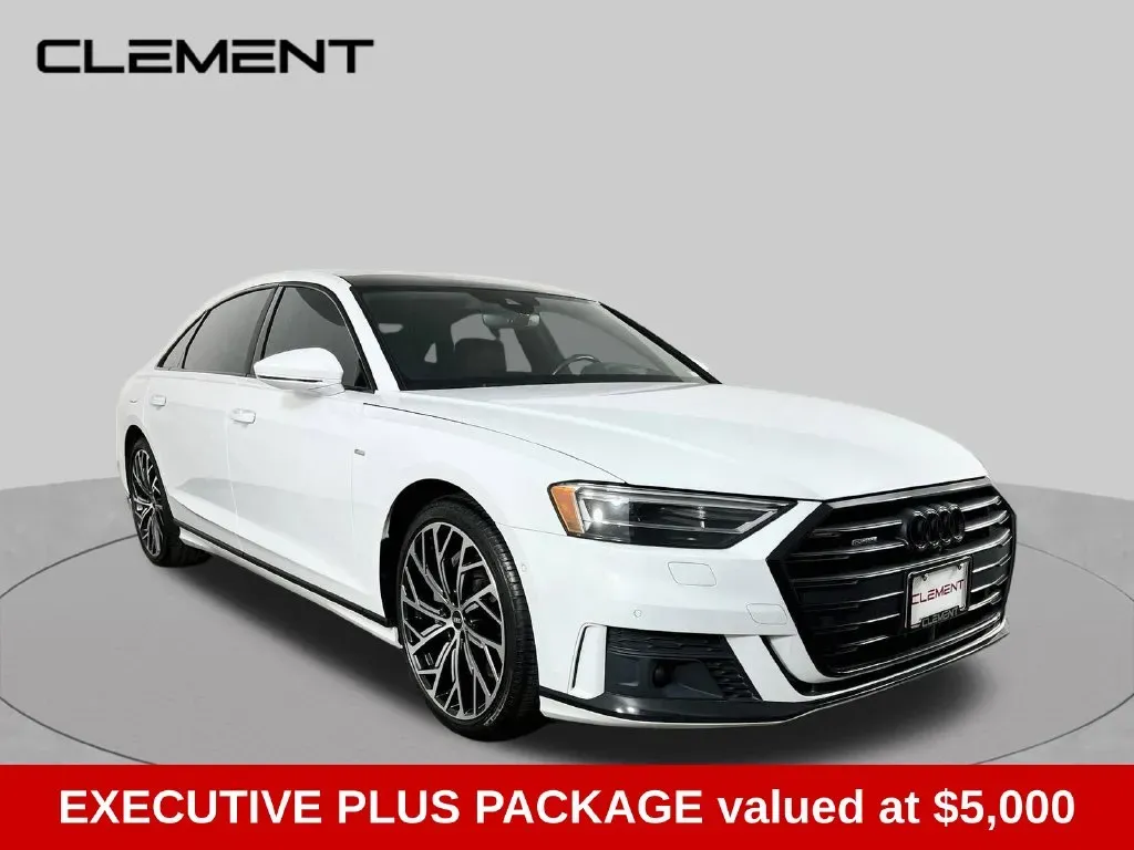 Audi A8 photo 3