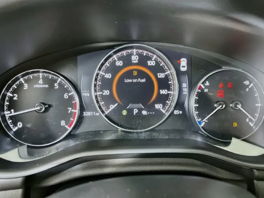 Mazda Mazda3 photo 16
