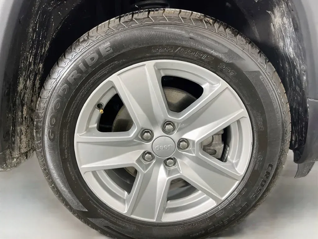 Jeep Compass photo 35