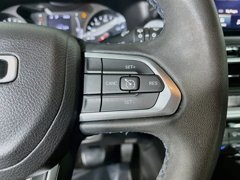Jeep Compass photo 15