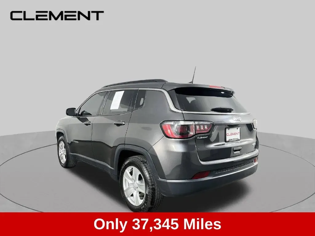 Jeep Compass photo 8