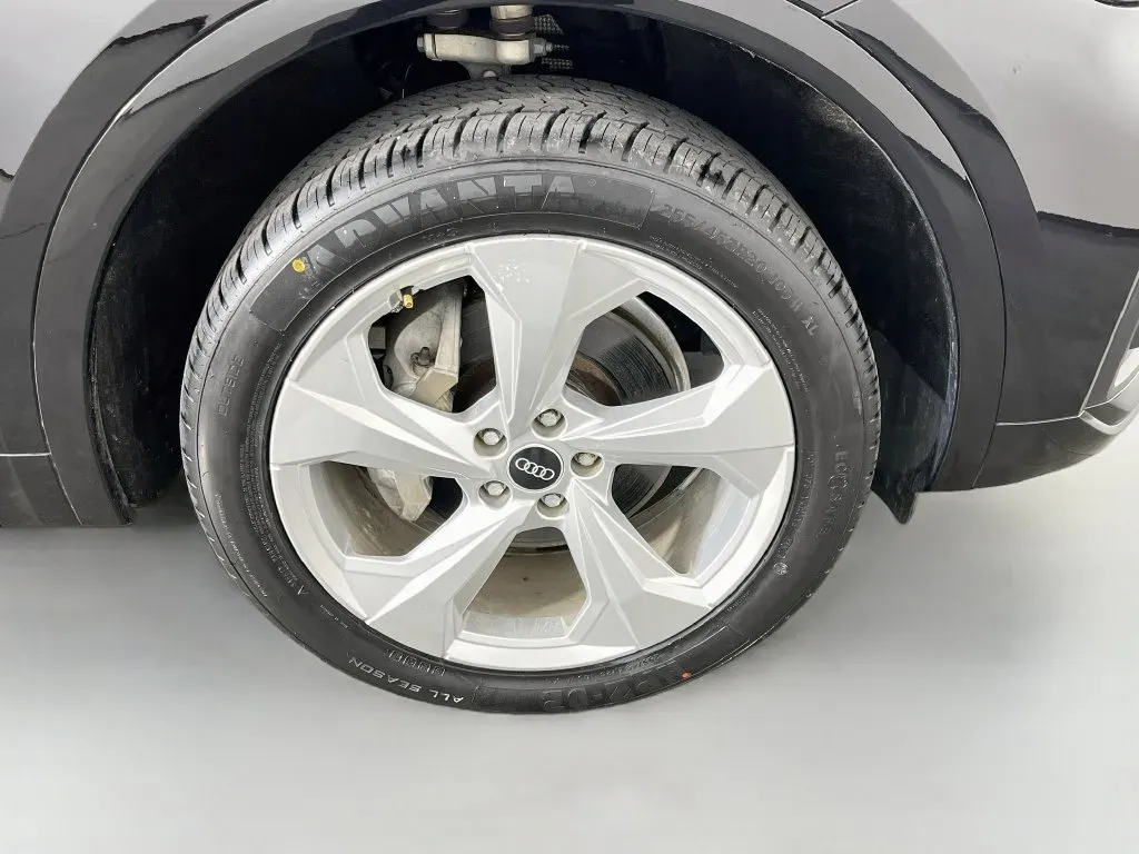 Audi Q5 photo 38
