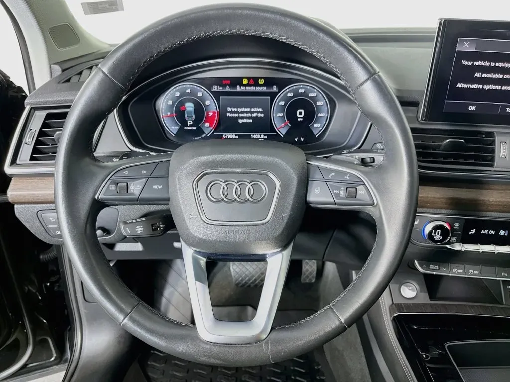 Audi Q5 photo 11