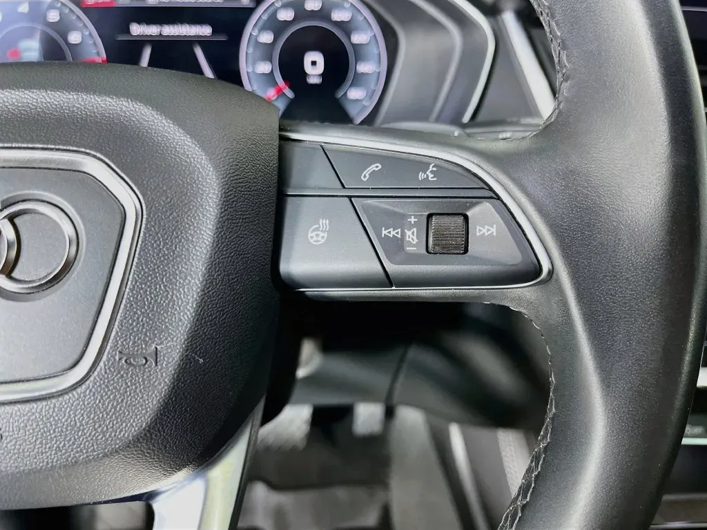 Audi Q5 photo 14
