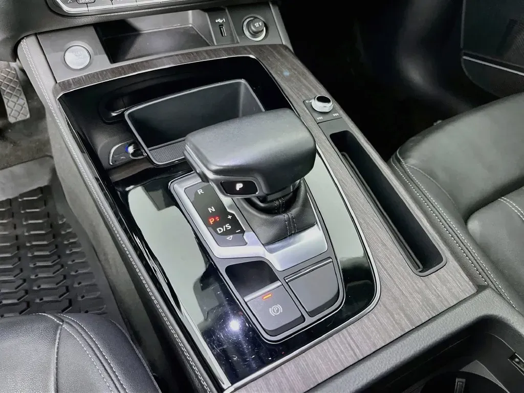 Audi Q5 photo 21