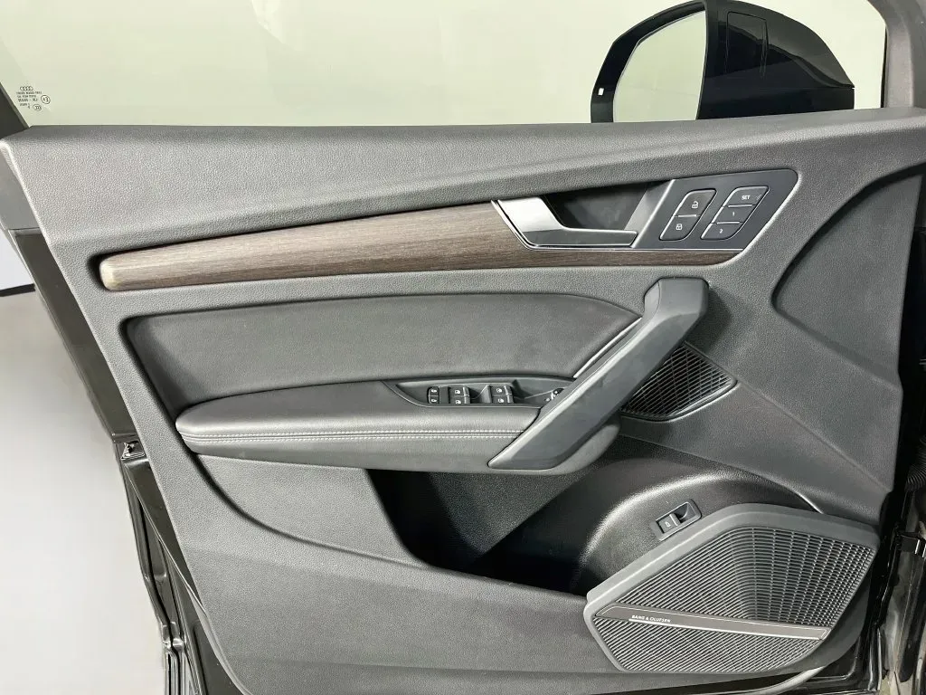 Audi Q5 photo 27