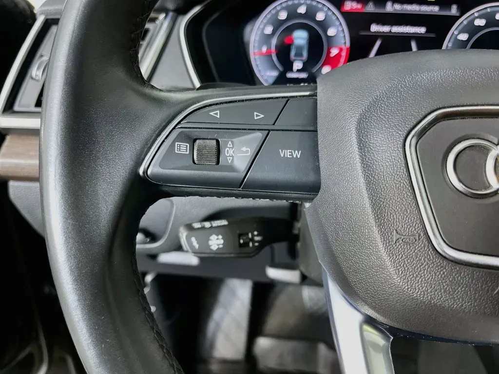 Audi Q5 photo 13