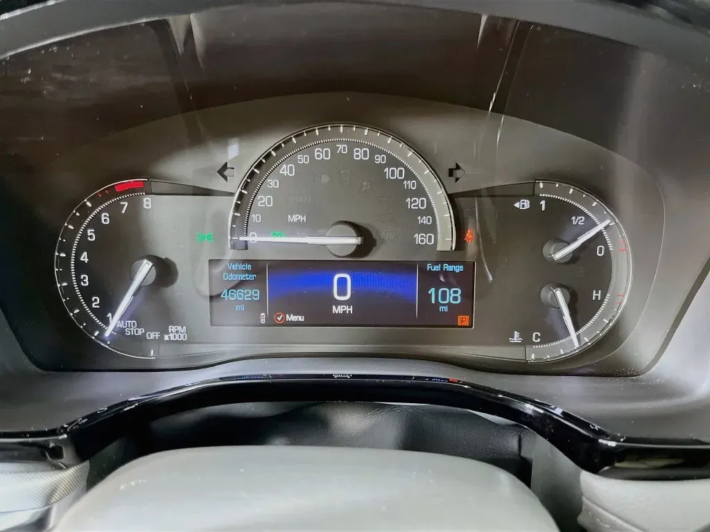 Cadillac XT5 photo 14