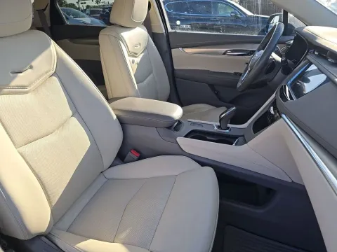 Another view of 2018 Cadillac XT5 Luxury for sale in St. Charles, MO at Clement Supercenter