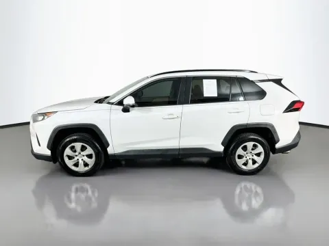 More photos of 2019 Toyota RAV4 LE at Clement Supercenter, MO
