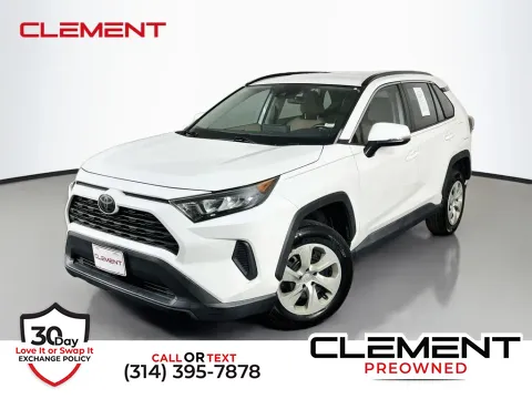 White 2019 Toyota RAV4 LE for sale in St. Charles, MO