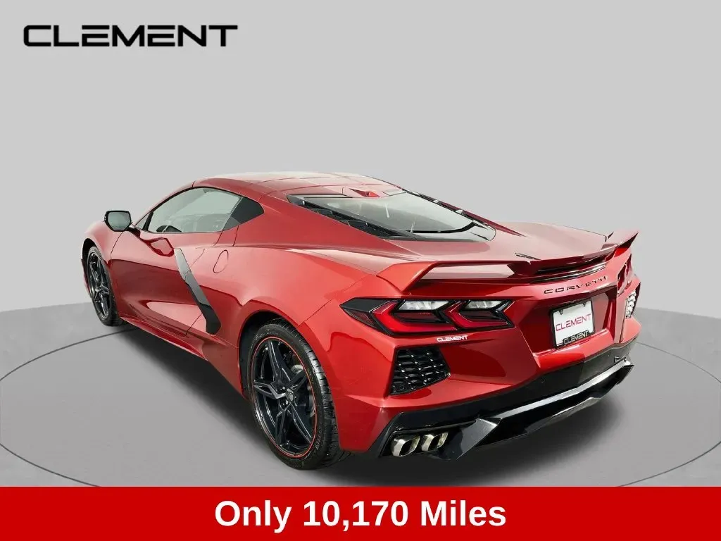 Chevrolet Corvette photo 8