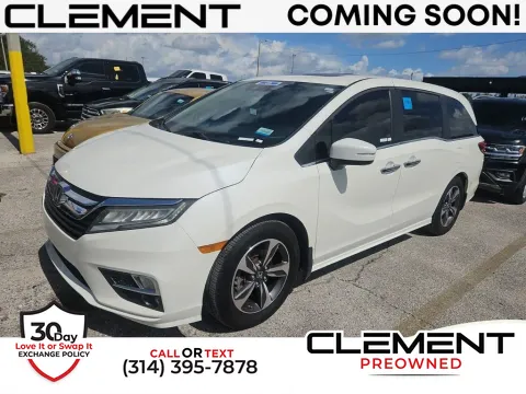 White 2019 Honda Odyssey Touring for sale in St. Charles, MO