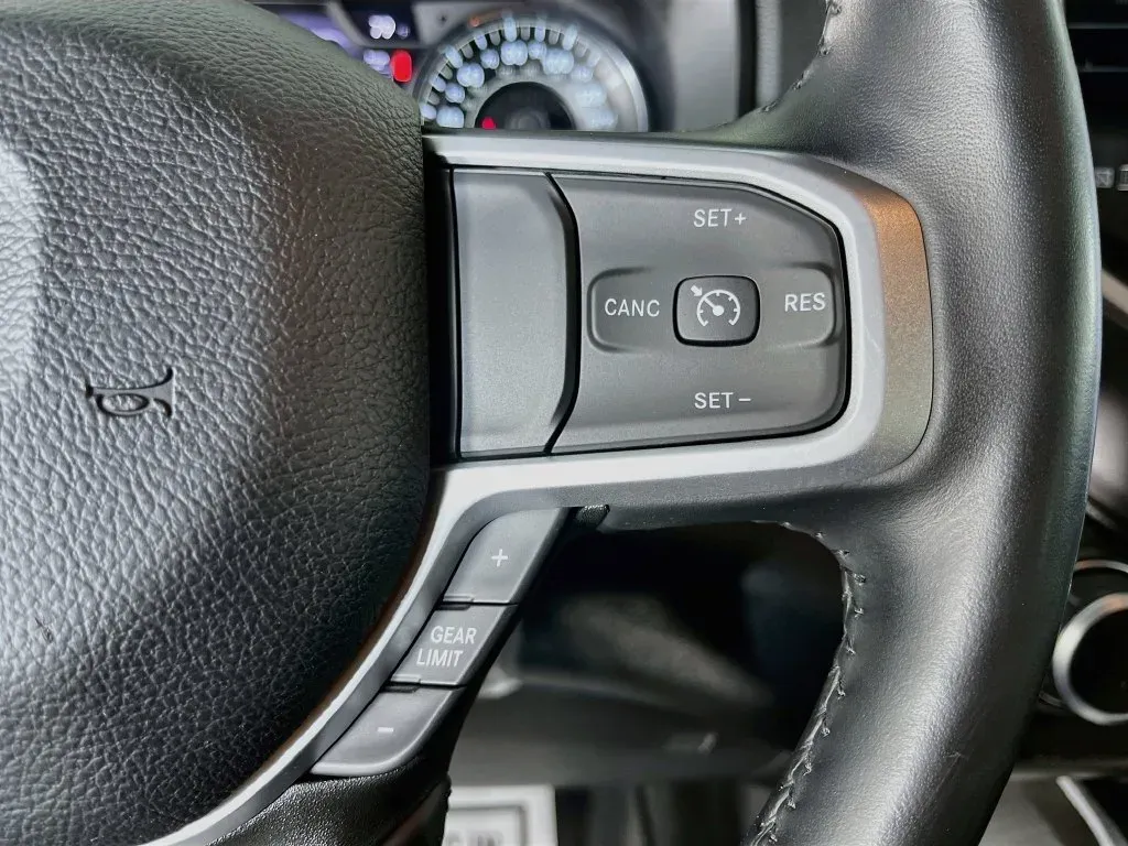 Ram 1500 photo 16