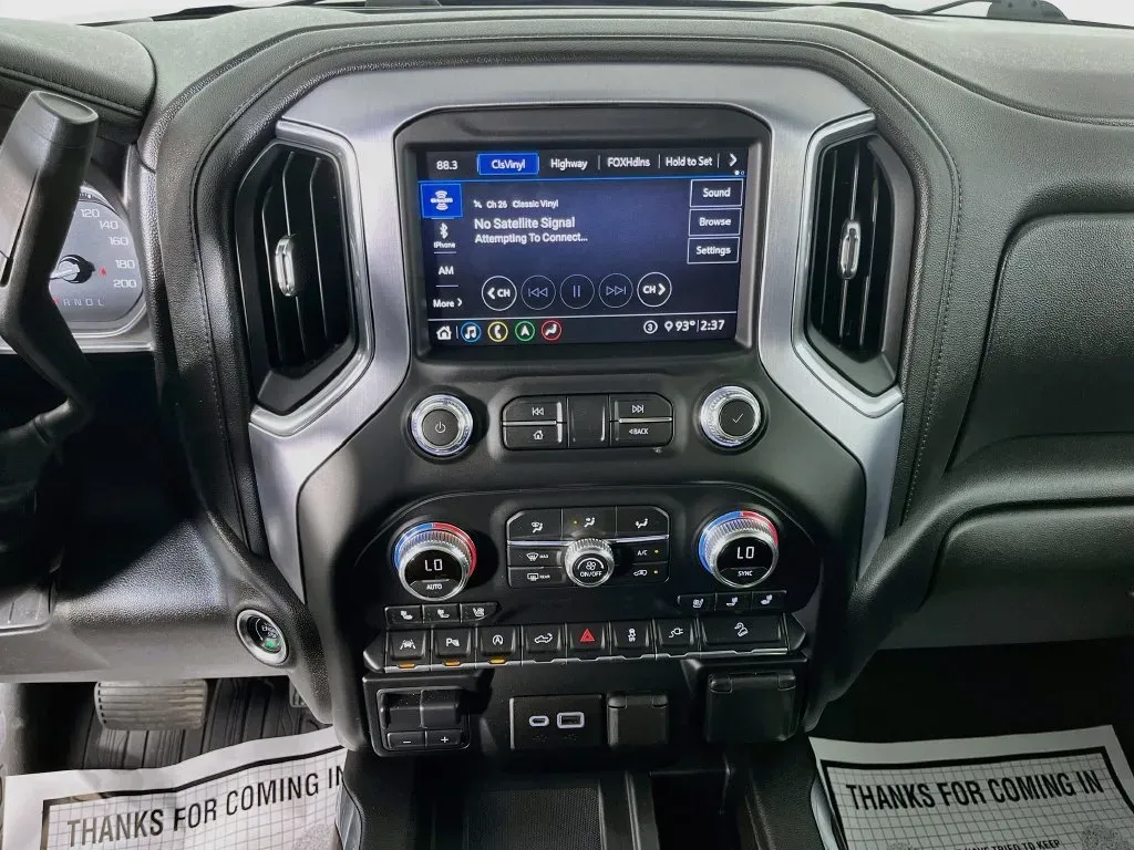 GMC Sierra photo 21