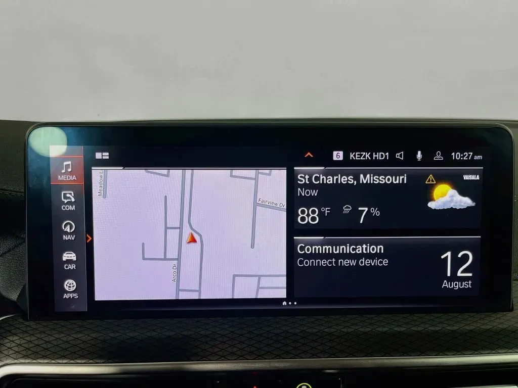 BMW X4 photo 16