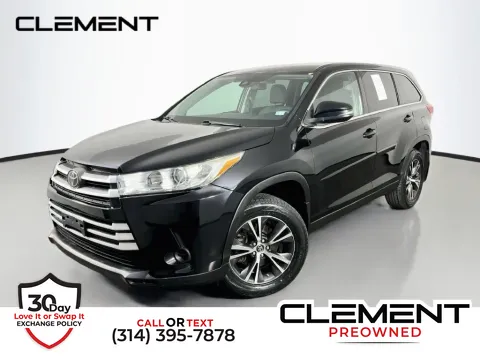 Black 2019 Toyota Highlander LE for sale in St. Charles, MO