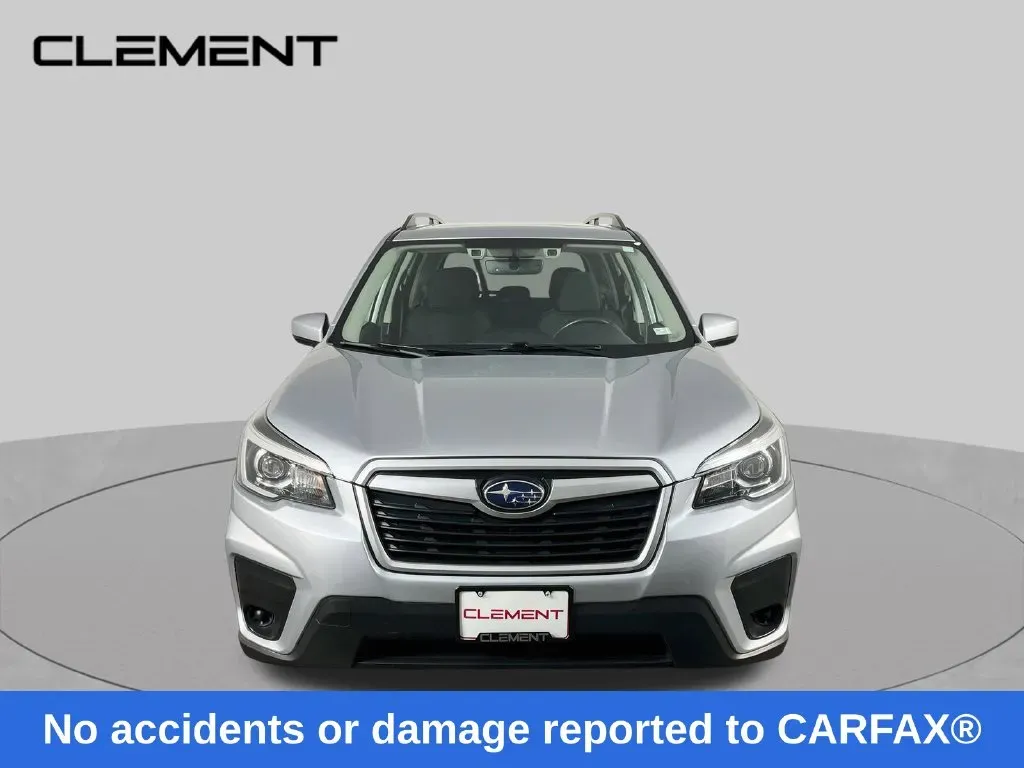 Subaru Forester photo 2