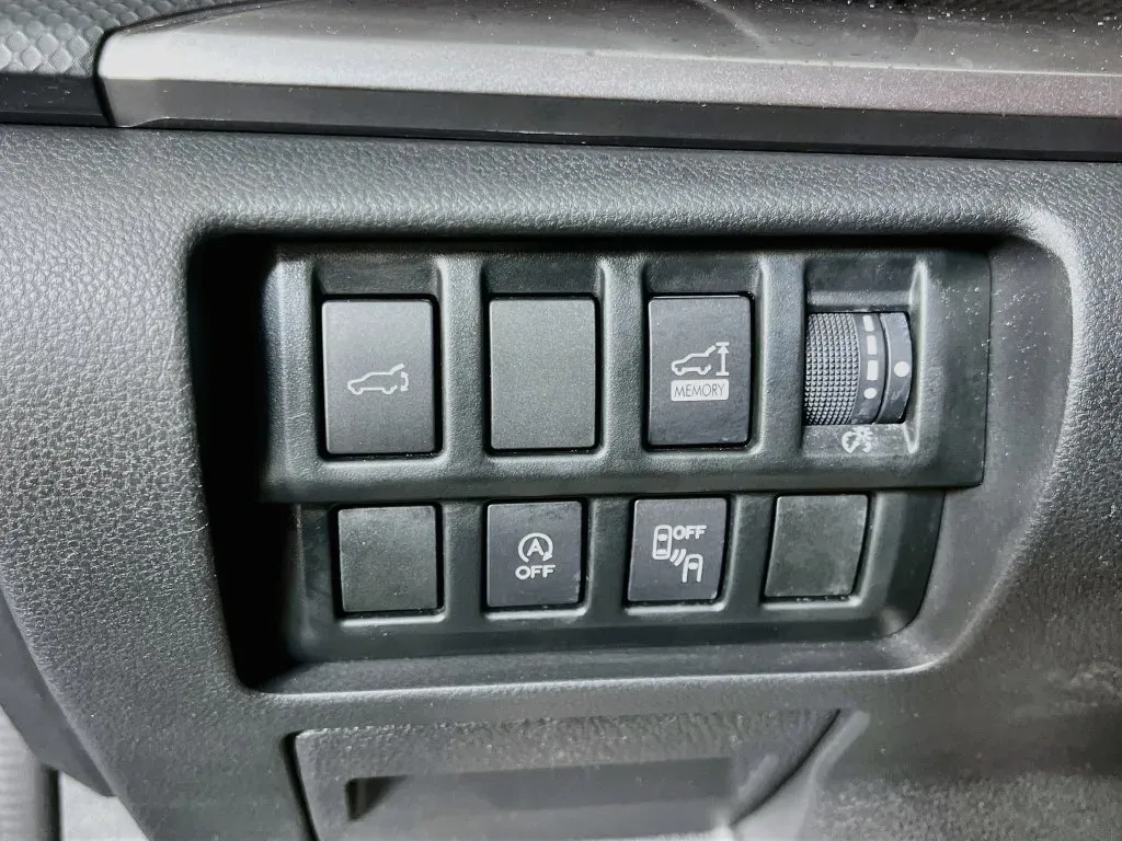 Subaru Forester photo 11