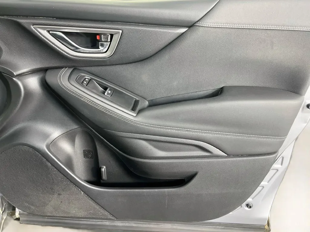 Subaru Forester photo 37