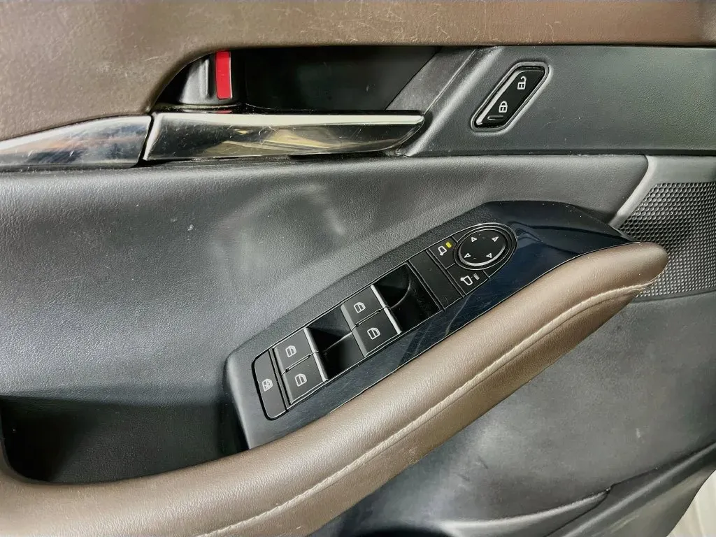 Mazda CX-30 photo 22
