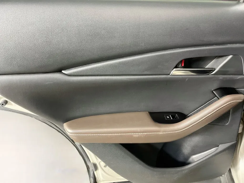 Mazda CX-30 photo 27