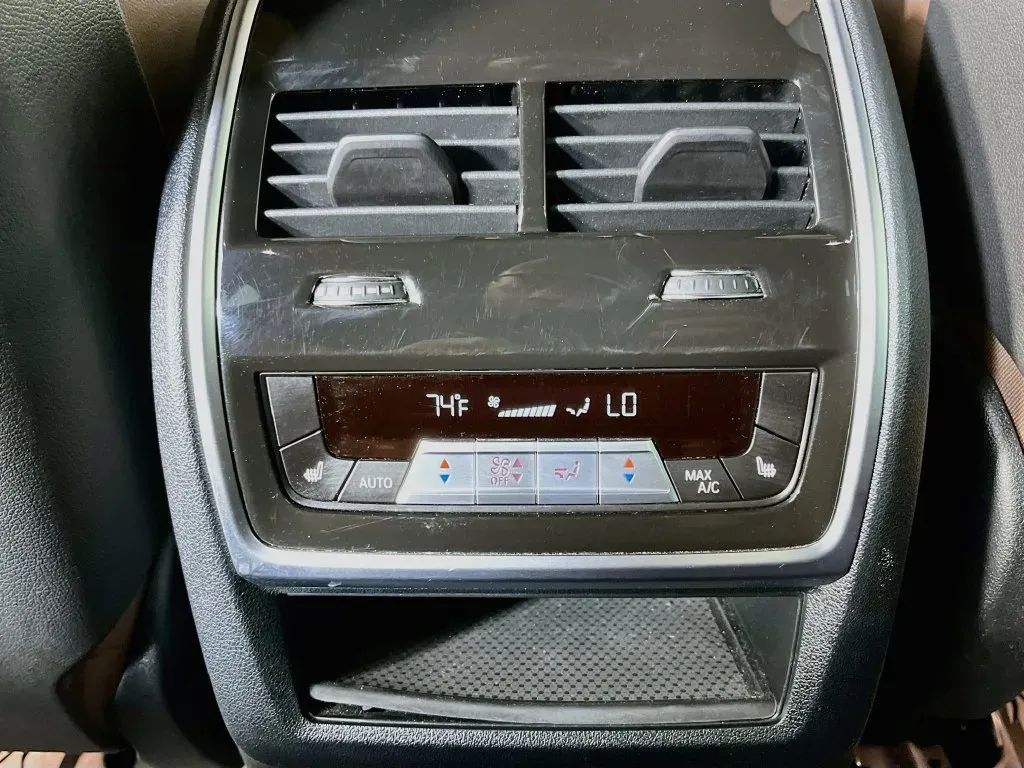 BMW X5 photo 33