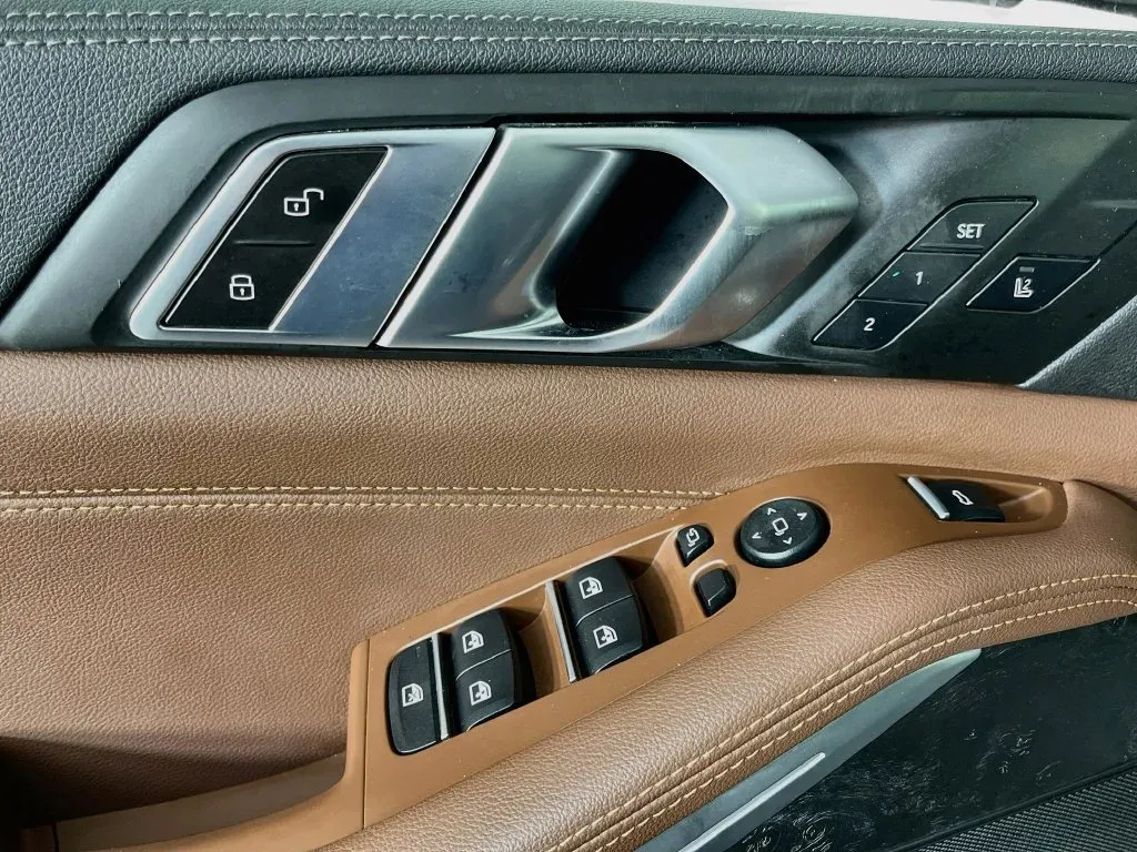 BMW X5 photo 25