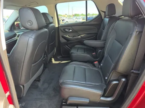 More photos of 2020 Chevrolet Traverse 3LT at Clement Supercenter, MO