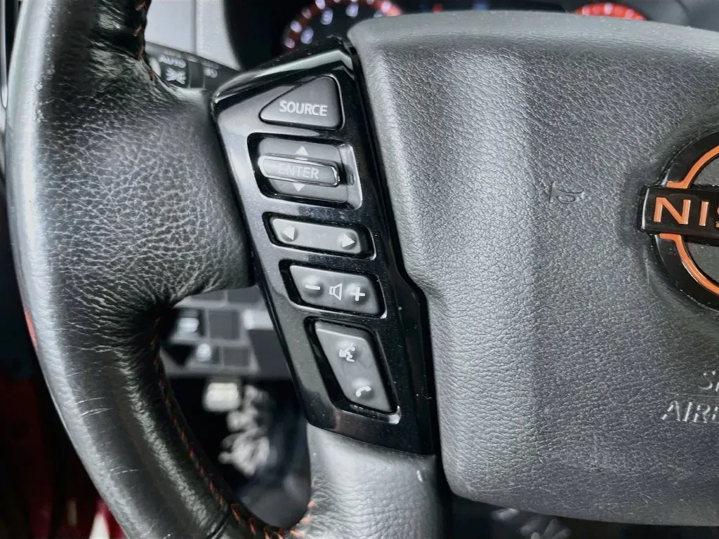 Nissan Frontier photo 14