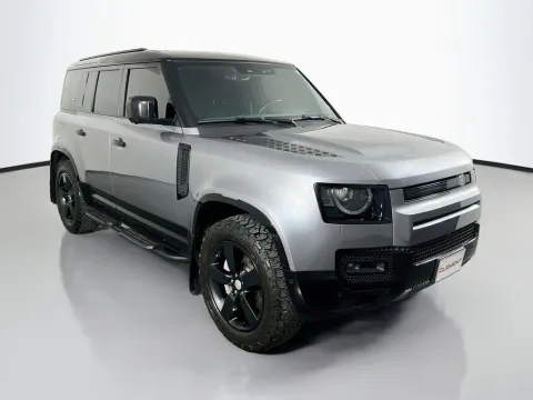 More photos of 2024 Land Rover Defender 110 X-Dynamic SE at Clement Supercenter, MO